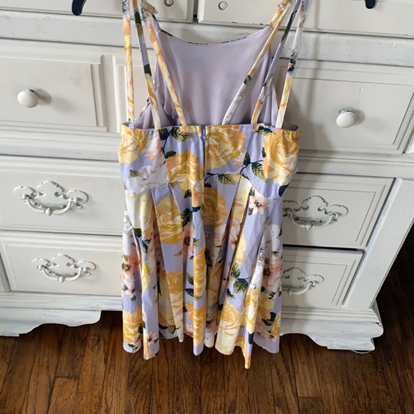 Mini Dress - Picture 3 of 4